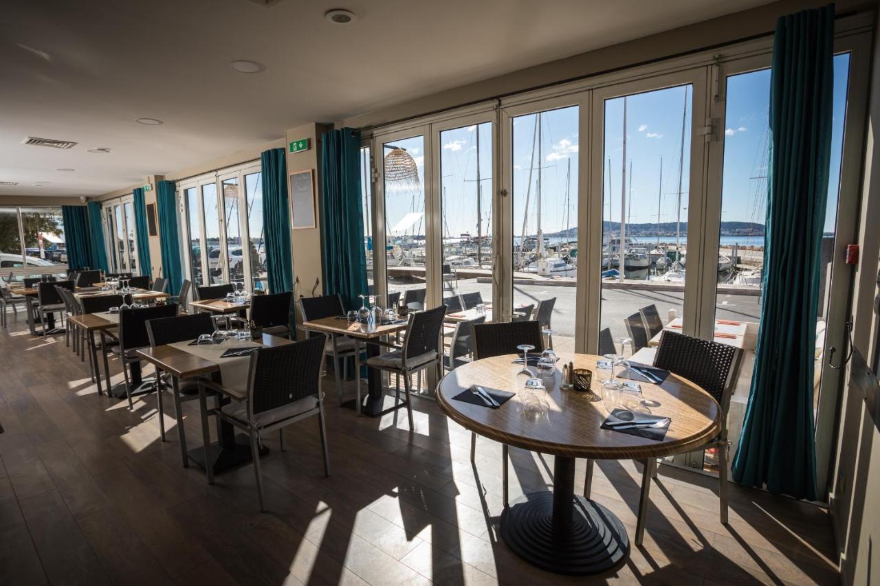 A La Voile Blanche Hotel บูซิเกส์ ภายนอก รูปภาพ