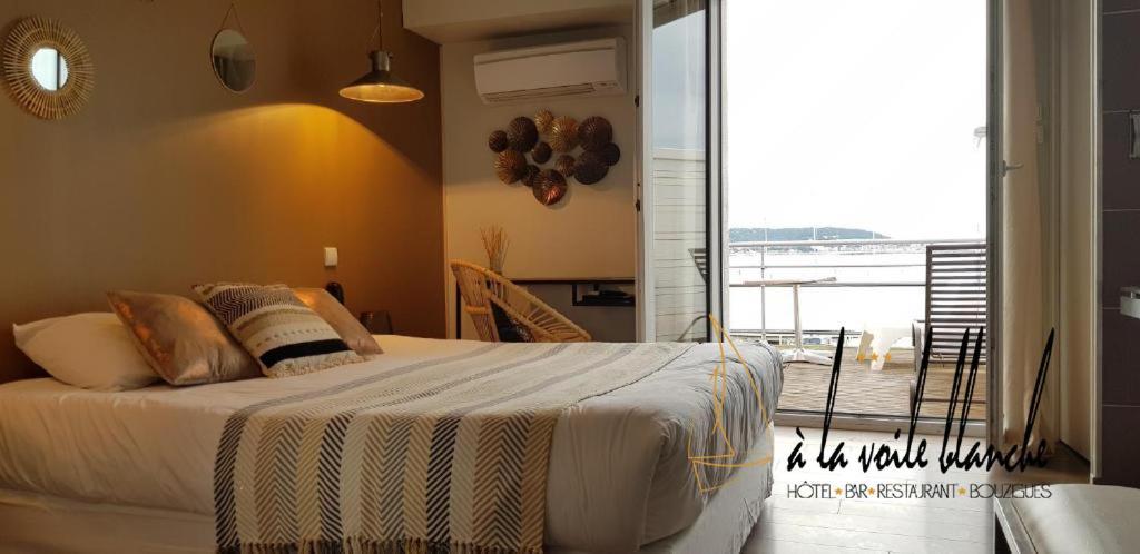 A La Voile Blanche Hotel บูซิเกส์ ภายนอก รูปภาพ