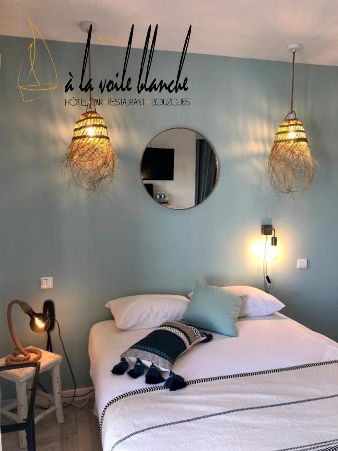 A La Voile Blanche Hotel บูซิเกส์ ภายนอก รูปภาพ